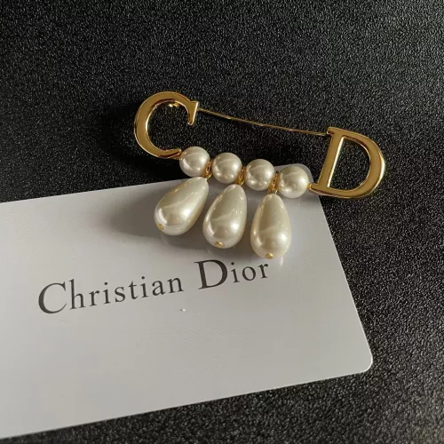 Wholesale Christian Dior Brooches For Women #1350969 $32.00 USD, Wholesale Quality Replica Christian Dior Brooches