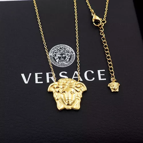 Wholesale Versace Necklaces #1350987 $25.00 USD, Wholesale Quality Replica Versace Necklaces