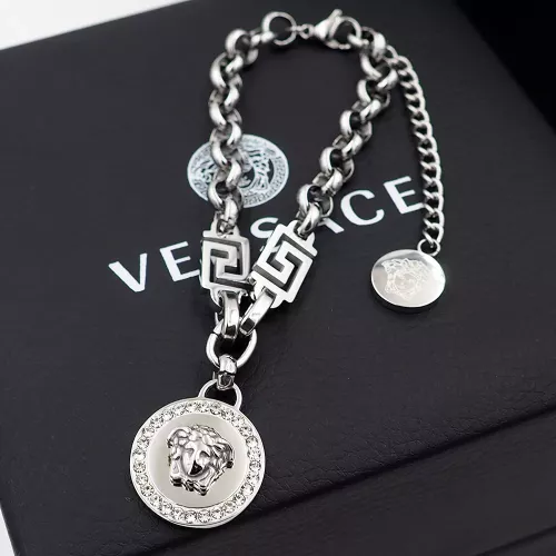 Wholesale Versace Bracelets #1350998 $27.00 USD, Wholesale Quality Replica Versace Bracelets