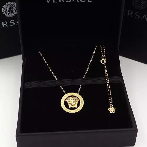 Wholesale Versace Necklaces #1351014 $25.00 USD, Wholesale Quality Replica Versace Necklaces