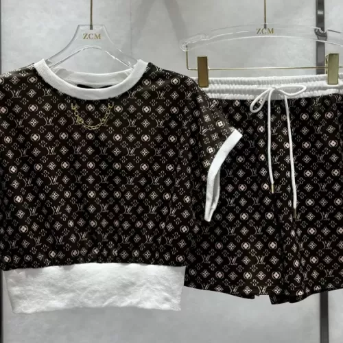 Wholesale Louis Vuitton LV Tracksuits Short Sleeved For Women #1351273 $80.00 USD, Wholesale Quality Replica Louis Vuitton LV Tracksuits