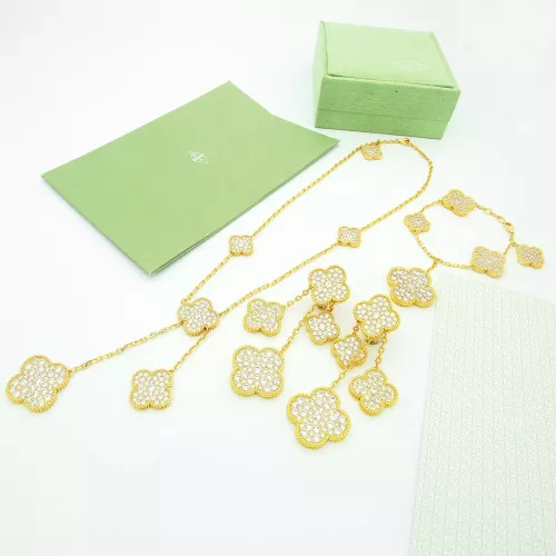 Wholesale Van Cleef &amp; Arpels Jewelry Set For Women #1351859 $98.00 USD, Wholesale Quality Replica Van Cleef &amp; Arpels Jewelry Set