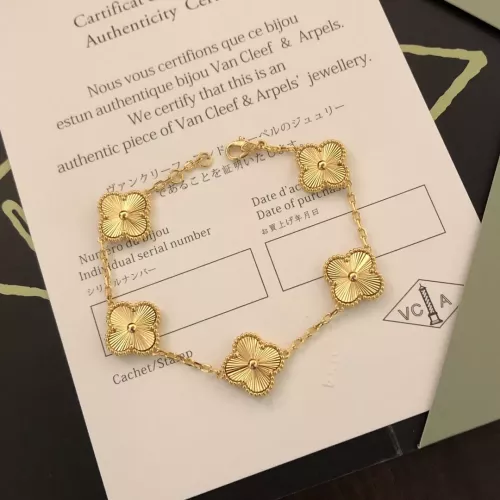 Wholesale Van Cleef &amp; Arpels Bracelets For Women #1351893 $36.00 USD, Wholesale Quality Replica Van Cleef &amp; Arpels Bracelets