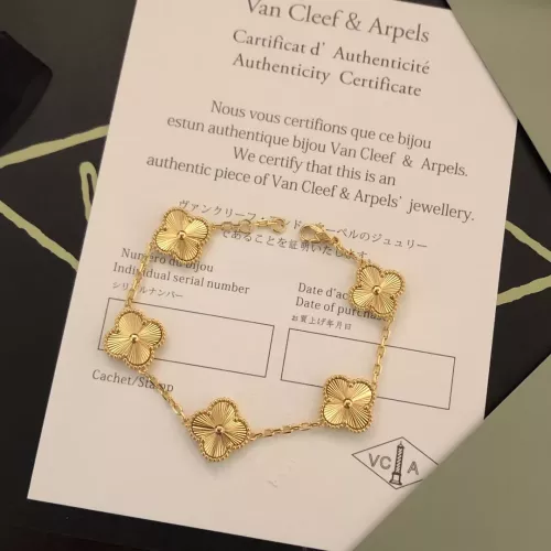 Replica Van Cleef & Arpels Bracelets For Women #1351893 $36.00 USD for Wholesale