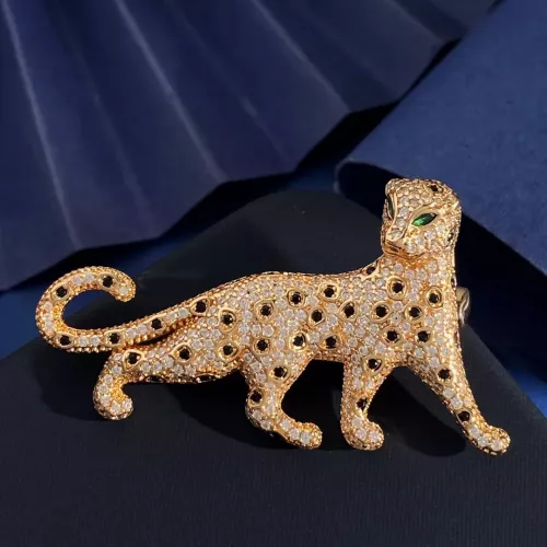 Wholesale Cartier Brooches #1351994 $34.00 USD, Wholesale Quality Replica Cartier Brooches