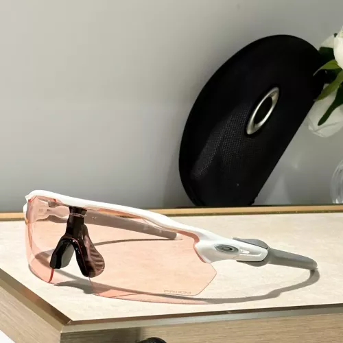 Wholesale Oakley AAA Quality Sunglasses #1352010 $72.00 USD, Wholesale Quality Replica Oakley AAA Quality Sunglasses