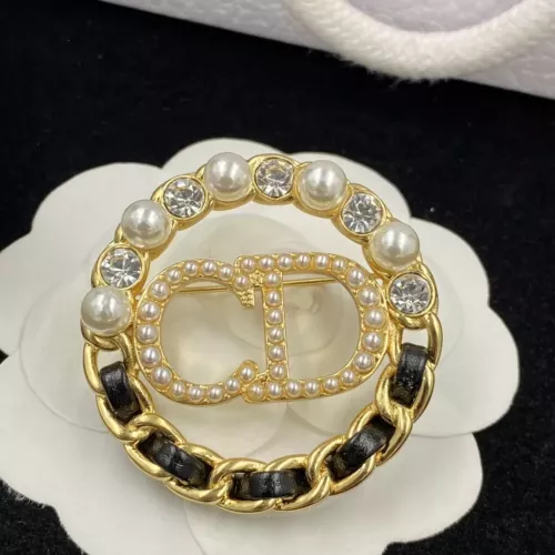 Wholesale Christian Dior Brooches For Women #1352674 $25.00 USD, Wholesale Quality Replica Christian Dior Brooches