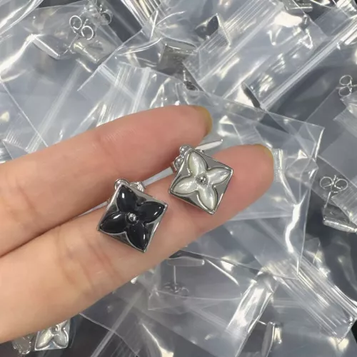 Wholesale Louis Vuitton Earrings For Women #1352708 $23.00 USD, Wholesale Quality Replica Louis Vuitton Earrings