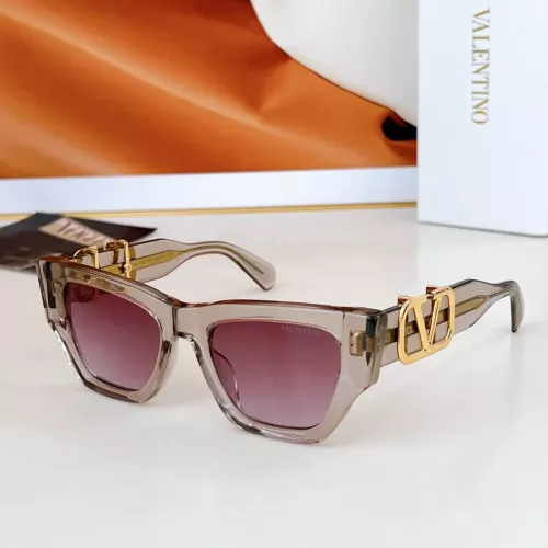Wholesale Valentino AAA Quality Sunglasses #1352776 $60.00 USD, Wholesale Quality Replica Valentino AAA Quality Sunglasses