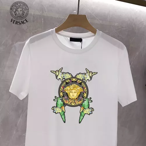 Replica Versace T-Shirts Short Sleeved For Unisex #1353645 $25.00 USD for Wholesale