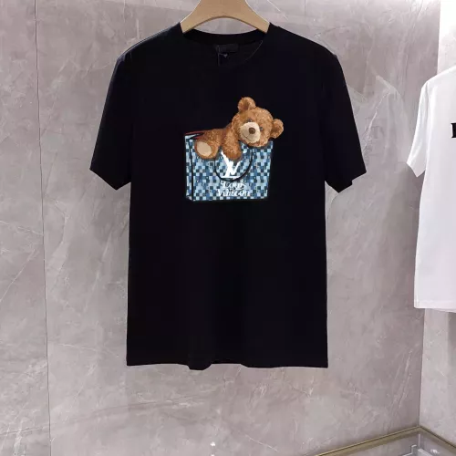 Wholesale Louis Vuitton LV T-Shirts Short Sleeved For Unisex #1353650 $25.00 USD, Wholesale Quality Replica Louis Vuitton LV T-Shirts