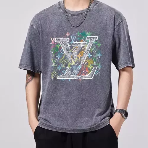 Wholesale Louis Vuitton LV T-Shirts Short Sleeved For Men #1354233 $45.00 USD, Wholesale Quality Replica Louis Vuitton LV T-Shirts