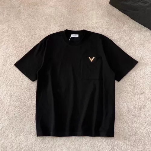Wholesale Valentino T-Shirts Short Sleeved For Unisex #1354310 $52.00 USD, Wholesale Quality Replica Valentino T-Shirts