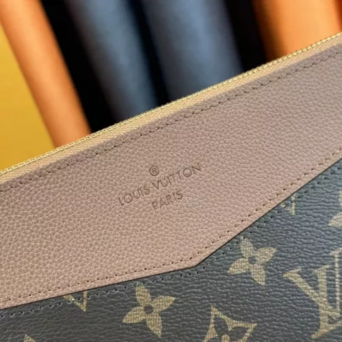 Replica Louis Vuitton LV Wallets #1356735 $40.00 USD for Wholesale