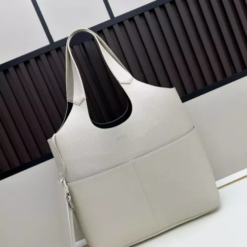 Wholesale Christian Dior AAA Quality Shoulder Bags For Women #1358604 $102.00 USD, Wholesale Quality Replica Christian Dior AAA Quality Shoulder Bags