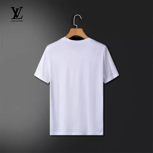 Replica Louis Vuitton LV T-Shirts Short Sleeved For Men #1358653 $25.00 USD for Wholesale