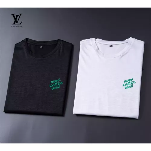 Replica Louis Vuitton LV T-Shirts Short Sleeved For Men #1358654 $25.00 USD for Wholesale
