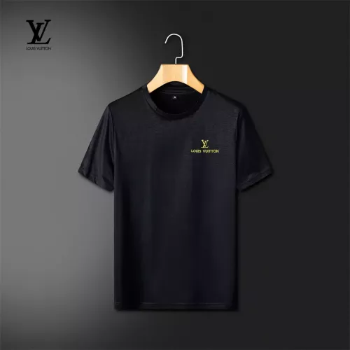 Wholesale Louis Vuitton LV T-Shirts Short Sleeved For Men #1358656 $25.00 USD, Wholesale Quality Replica Louis Vuitton LV T-Shirts