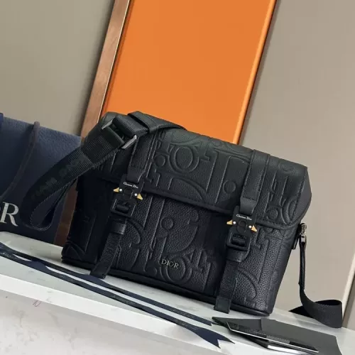 Wholesale Christian Dior AAA Man Messenger Bags #1359186 $170.00 USD, Wholesale Quality Replica Christian Dior AAA Man Messenger Bags