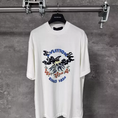 Wholesale Louis Vuitton LV T-Shirts Short Sleeved For Unisex #1359349 $72.00 USD, Wholesale Quality Replica Louis Vuitton LV T-Shirts