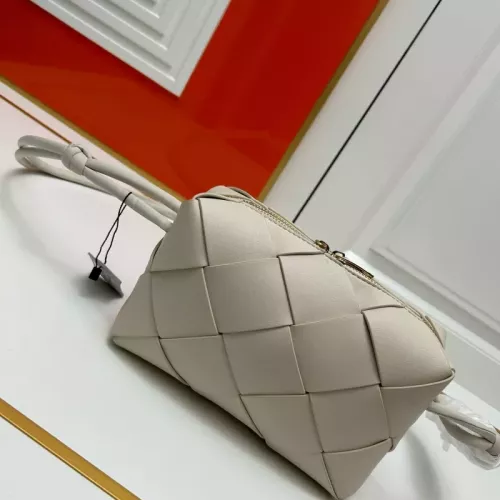 Wholesale Bottega Veneta BV AAA Quality Messenger Bags For Women #1363642 $96.00 USD, Wholesale Quality Replica Bottega Veneta BV AAA Quality Messenger Bags