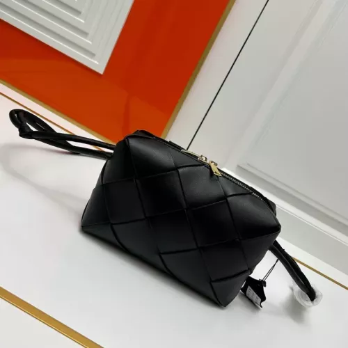 Wholesale Bottega Veneta BV AAA Quality Messenger Bags For Women #1363645 $96.00 USD, Wholesale Quality Replica Bottega Veneta BV AAA Quality Messenger Bags