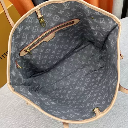 Replica Louis Vuitton AAA Quality Shoulder Bags For Women #1364074 $92.00 USD for Wholesale