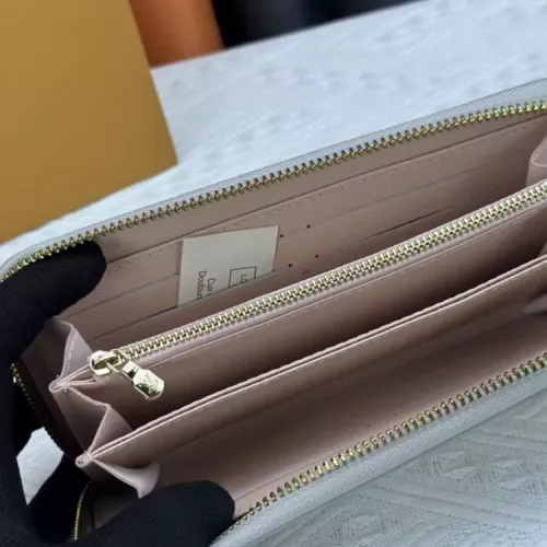 Replica Louis Vuitton LV Wallets #1364213 $38.00 USD for Wholesale