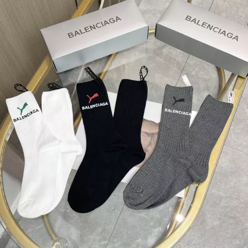 Wholesale Balenciaga Socks #1365595 $34.00 USD, Wholesale Quality Replica Balenciaga Socks