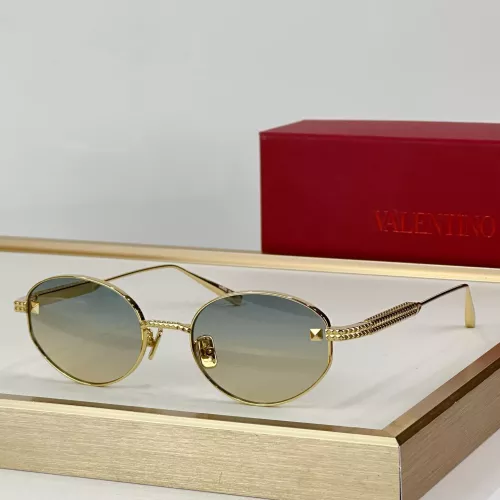 Wholesale Valentino AAA Quality Sunglasses #1367142 $72.00 USD, Wholesale Quality Replica Valentino AAA Quality Sunglasses