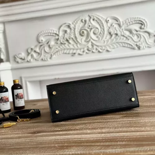 Replica Hermes AAA Quality Handbags #1368498 $98.00 USD for Wholesale