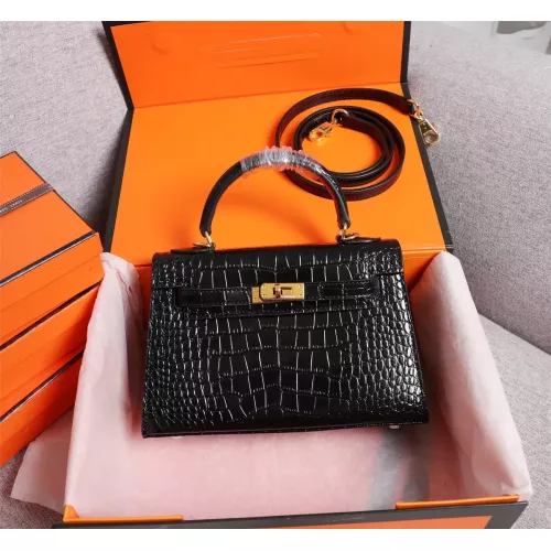 Wholesale Hermes AAA Quality Handbags #1368515 $92.00 USD, Wholesale Quality Replica Hermes AAA Quality Handbags