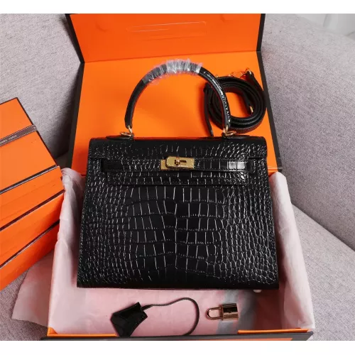 Wholesale Hermes AAA Quality Handbags #1368521 $98.00 USD, Wholesale Quality Replica Hermes AAA Quality Handbags