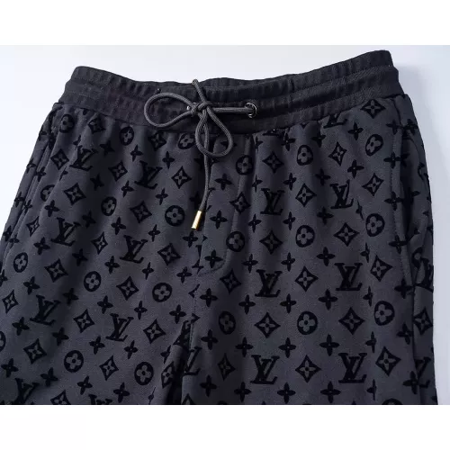 Replica Louis Vuitton LV Tracksuits Long Sleeved For Men #1370117 $76.00 USD for Wholesale