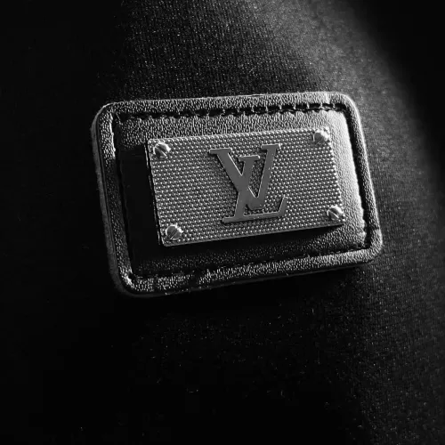 Replica Louis Vuitton LV Tracksuits Long Sleeved For Men #1370289 $82.00 USD for Wholesale