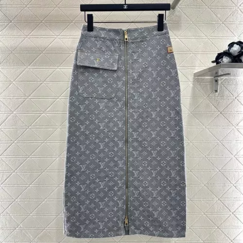 Replica Louis Vuitton LV Tracksuits Long Sleeved For Women #1370367 $105.00 USD for Wholesale