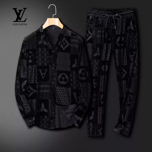 Wholesale Louis Vuitton LV Tracksuits Long Sleeved For Men #1370590 $96.00 USD, Wholesale Quality Replica Louis Vuitton LV Tracksuits