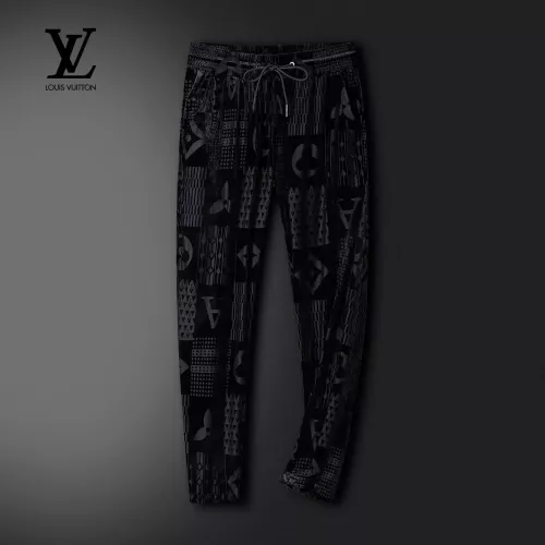 Replica Louis Vuitton LV Tracksuits Long Sleeved For Men #1370590 $96.00 USD for Wholesale
