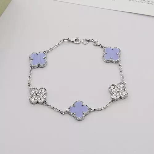 Wholesale Van Cleef &amp; Arpels Bracelets For Women #1371290 $29.00 USD, Wholesale Quality Replica Van Cleef &amp; Arpels Bracelets