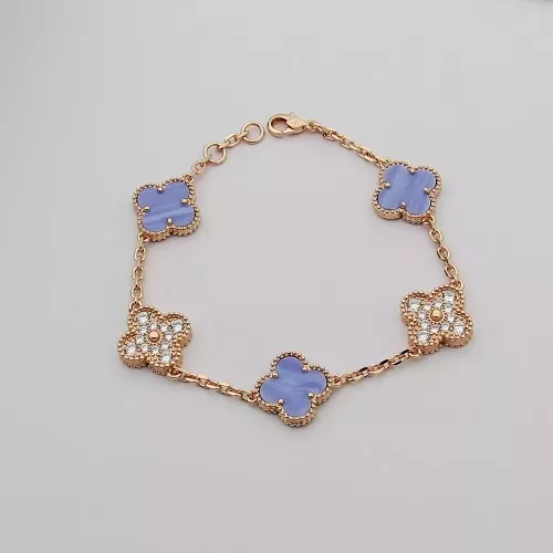 Wholesale Van Cleef &amp; Arpels Bracelets For Women #1371291 $29.00 USD, Wholesale Quality Replica Van Cleef &amp; Arpels Bracelets