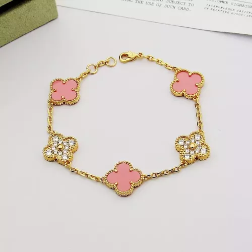 Wholesale Van Cleef &amp; Arpels Bracelets For Women #1371307 $29.00 USD, Wholesale Quality Replica Van Cleef &amp; Arpels Bracelets
