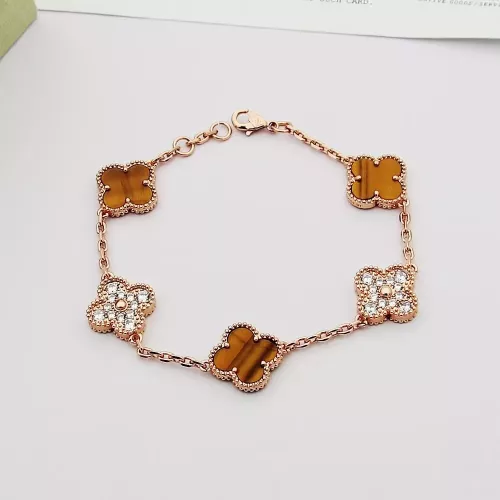 Wholesale Van Cleef &amp; Arpels Bracelets For Women #1371312 $29.00 USD, Wholesale Quality Replica Van Cleef &amp; Arpels Bracelets