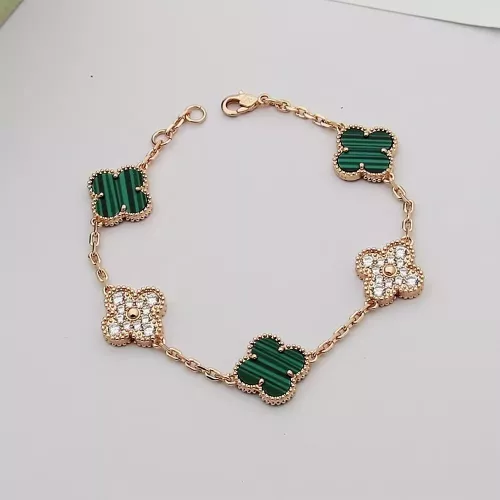 Wholesale Van Cleef &amp; Arpels Bracelets For Women #1371315 $29.00 USD, Wholesale Quality Replica Van Cleef &amp; Arpels Bracelets