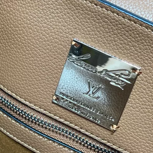 Replica Louis Vuitton AAA Quality Handbags For Women #1371450 $82.00 USD for Wholesale