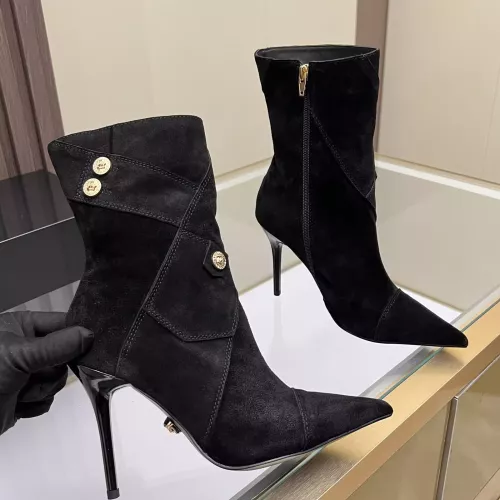 Wholesale Versace Boots For Women #1372034 $108.00 USD, Wholesale Quality Replica Versace Boots