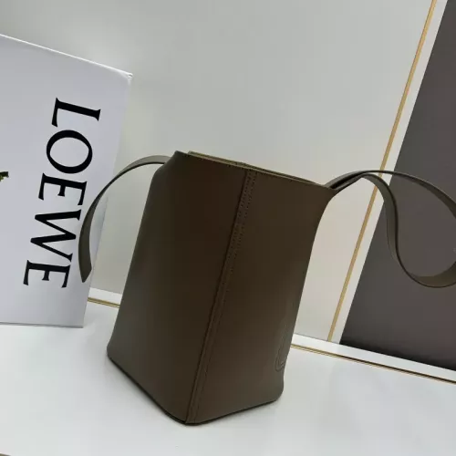 Wholesale LOEWE AAA Quality Shoulder Bags For Women #1372259 $172.00 USD, Wholesale Quality Replica LOEWE AAA Quality Shoulder Bags