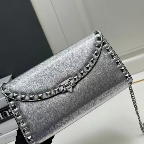 Replica Valentino AAA Quality Messenger Bags For Women #1372411 $88.00 USD for Wholesale