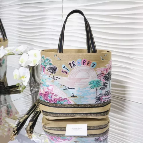 Replica Christian Dior AAA Quality Handbags For Women #1372544 $102.00 USD for Wholesale