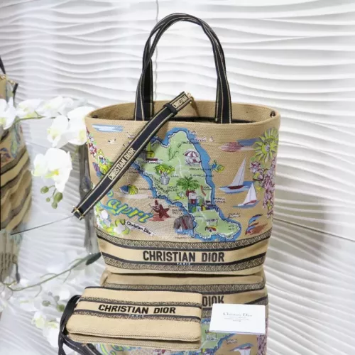 Wholesale Christian Dior AAA Quality Handbags For Women #1372548 $102.00 USD, Wholesale Quality Replica Christian Dior AAA Quality Handbags