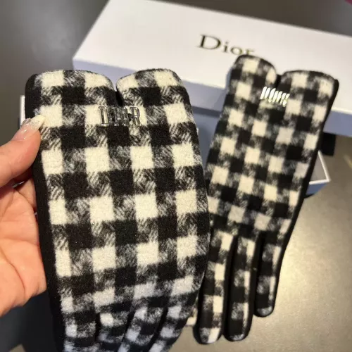 Replica Christian Dior Gloves #1372595 $34.00 USD for Wholesale